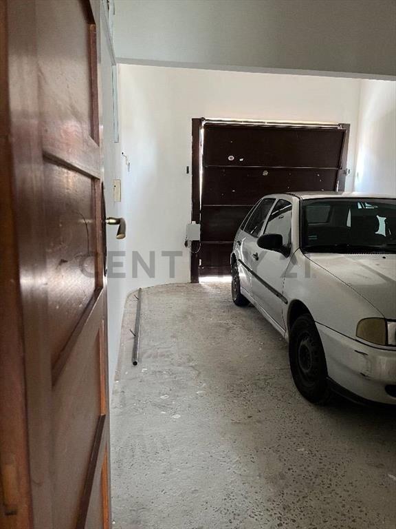 Casa en Centro de Pando con garage Apta para Banco