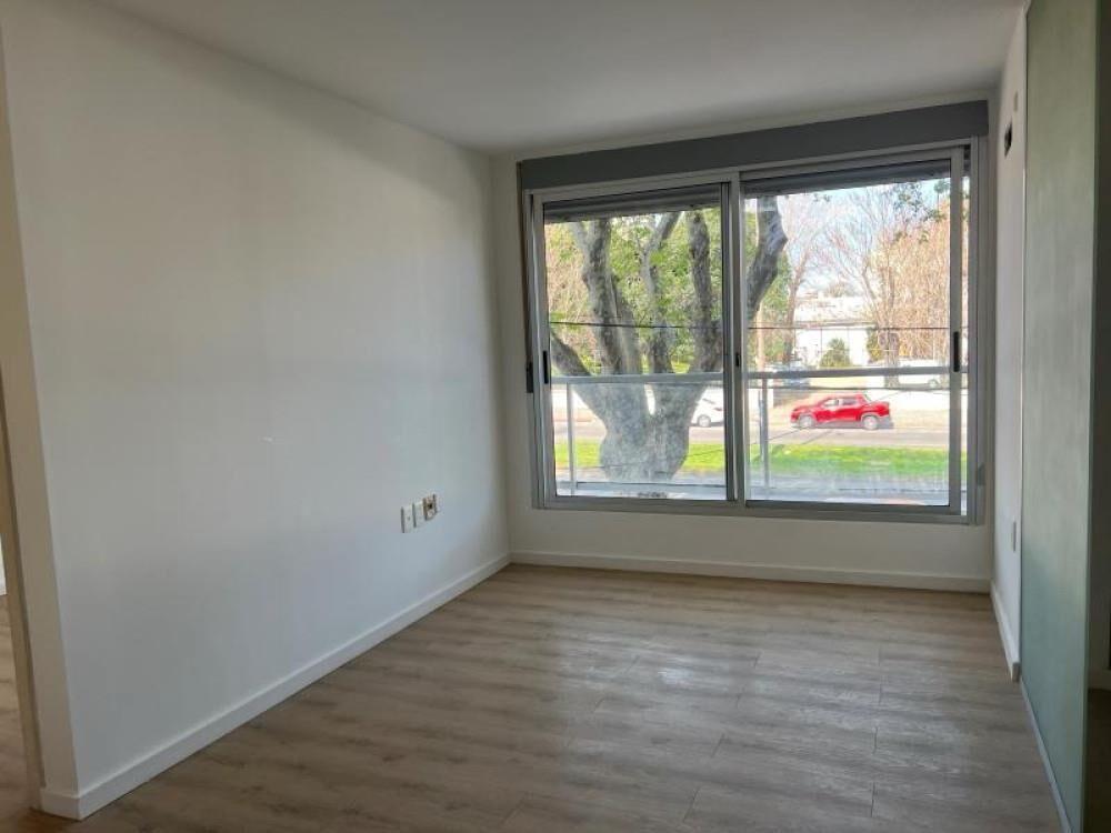 Venta apartamento 1 dorm en Brazo Oriental, Gral. Flores y B
