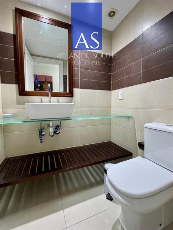 Apartamento de 3 dormitorios mas servicio primera