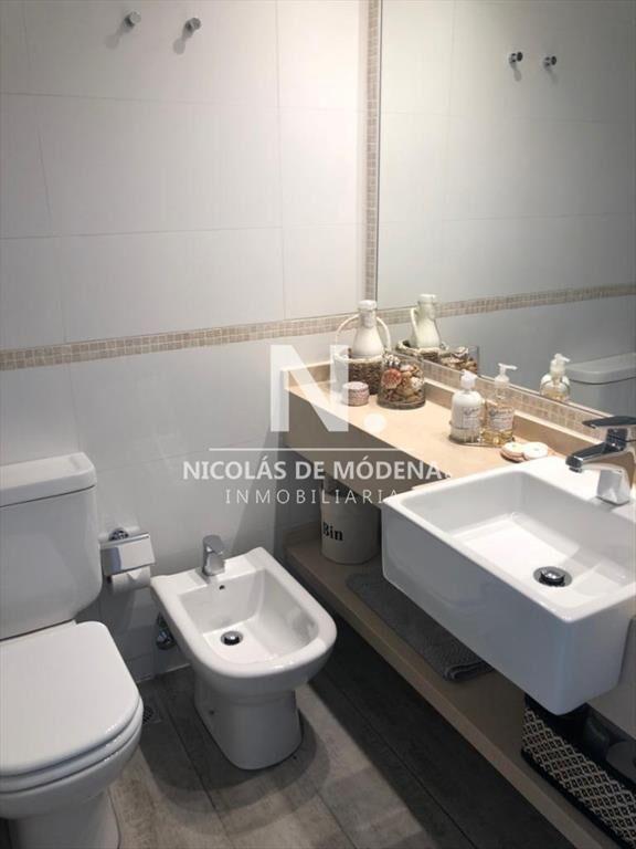 Excelente apartamento en primera linea de Manantiales!