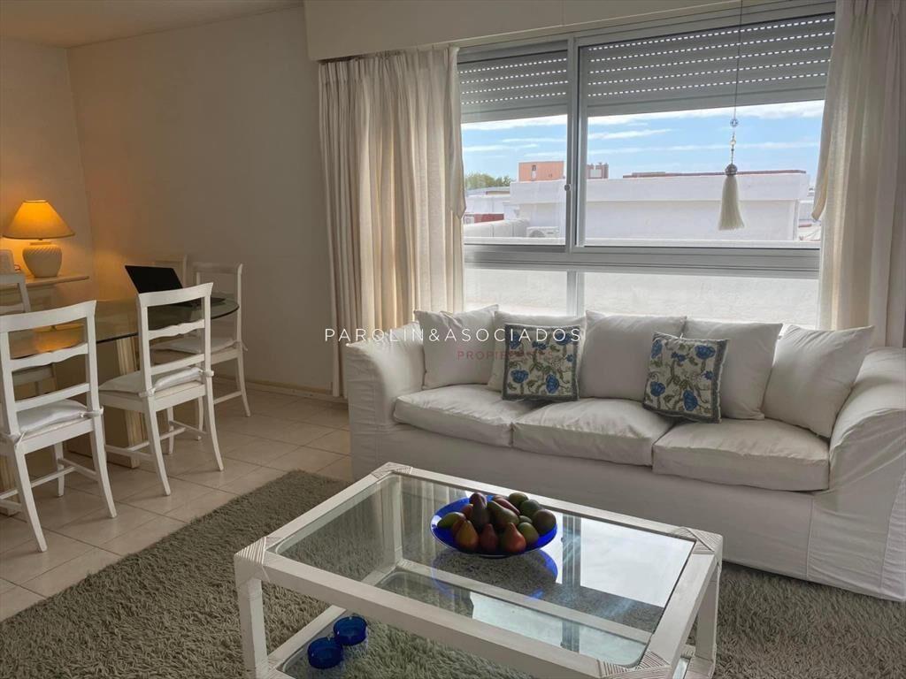 Excelente apartamento en Península con barbacoa cerrada