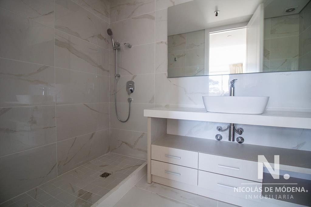 Departamento de 3 dormitorios en suite en Manantiales