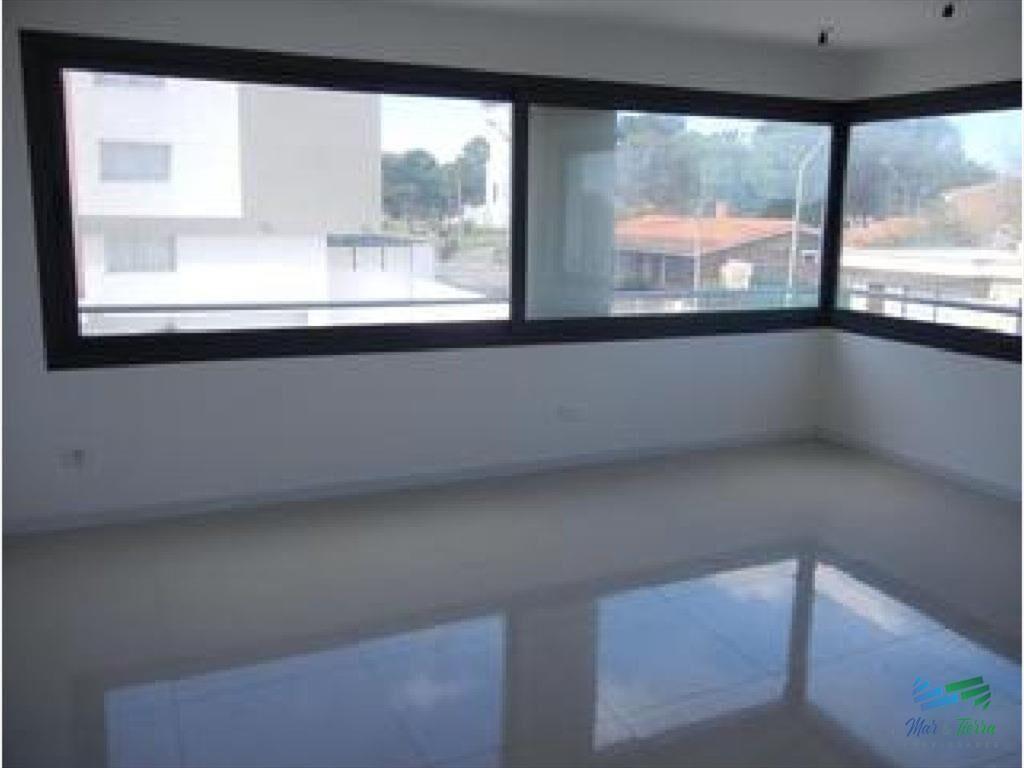 Apartamento en Maldonado, 3 dormitorios *