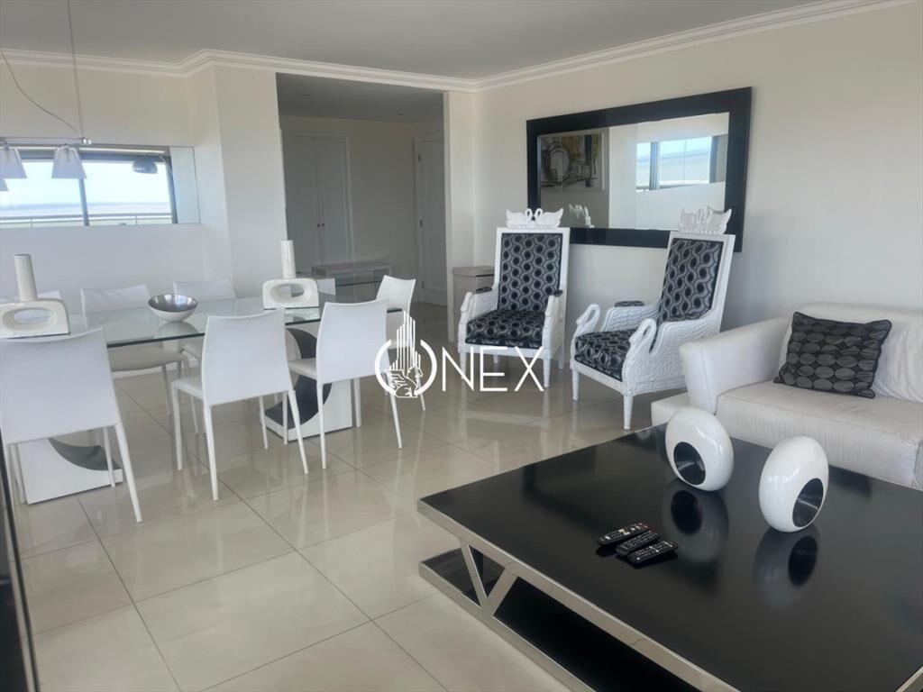 Venta apartamento de 3 dormitorios en suite más