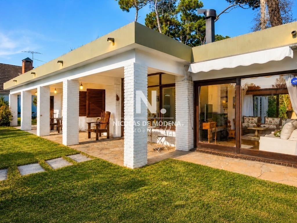 Casa de una planta en venta - Parada 11 de Playa Mansa, Pun