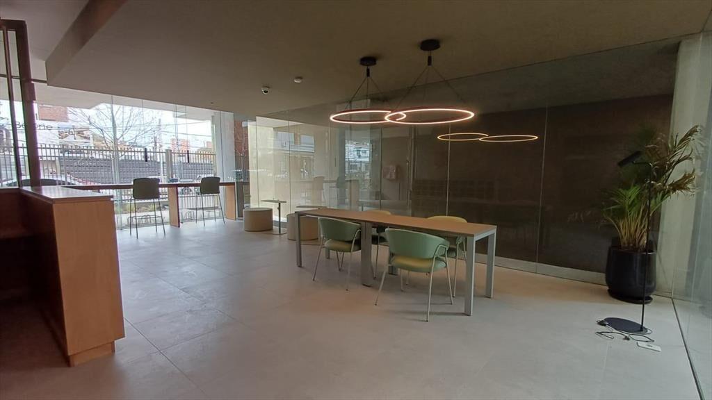 Estrene hermoso monoambiente a pasos de Hospitales/UCU y...