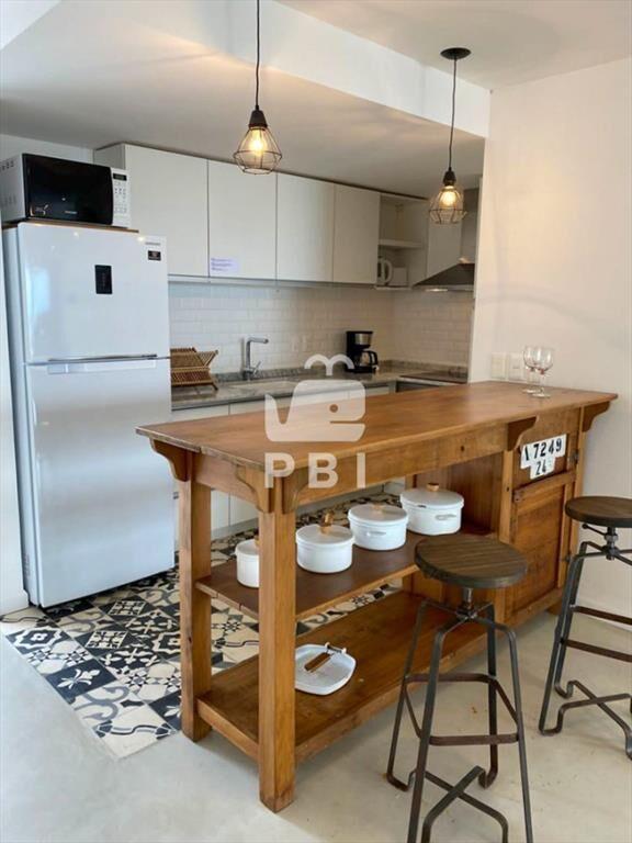 Apartamento MONOAMBIENTE en Punta Ballena, - - :