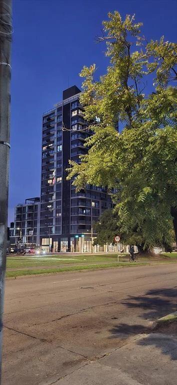 Apartamento en alquiler 2 dormitorios bien ubicado malvin a