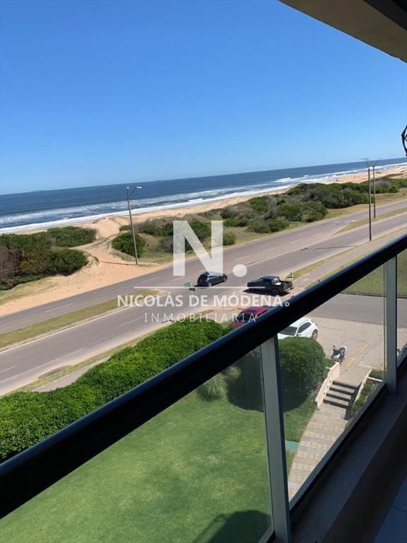Apartamento en Brava PH con parrillero cerrado y