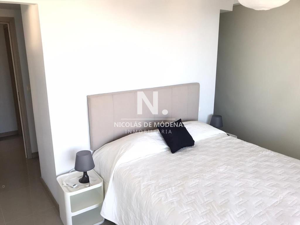 Espectacular departamento, de 3 dormitorios, a la