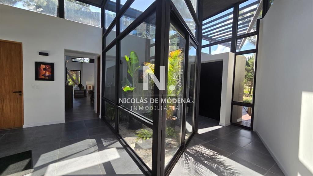 Casa en venta de 4 dormitorios en Jose Ignacio, y