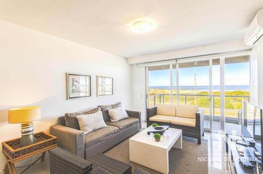 Apartamento Tres Dormitorios en Playa Brava Punta del Este