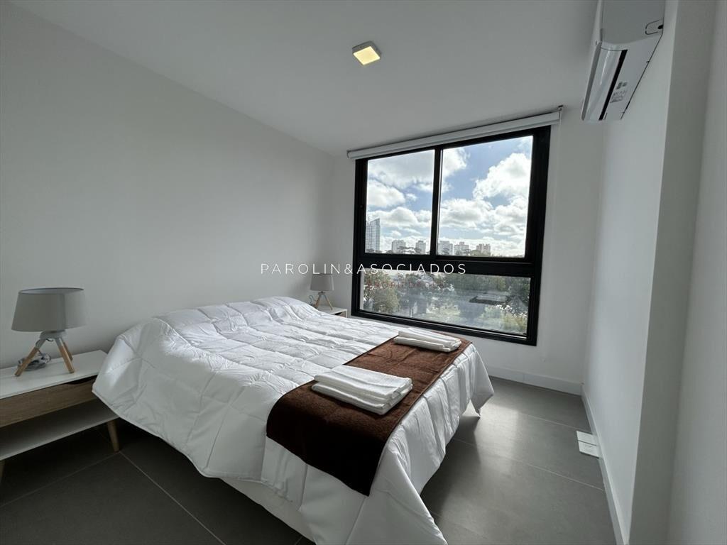 VENTA DE APARTAMENTO DE 2 DORMITORIOS Y 2 BAÑOS