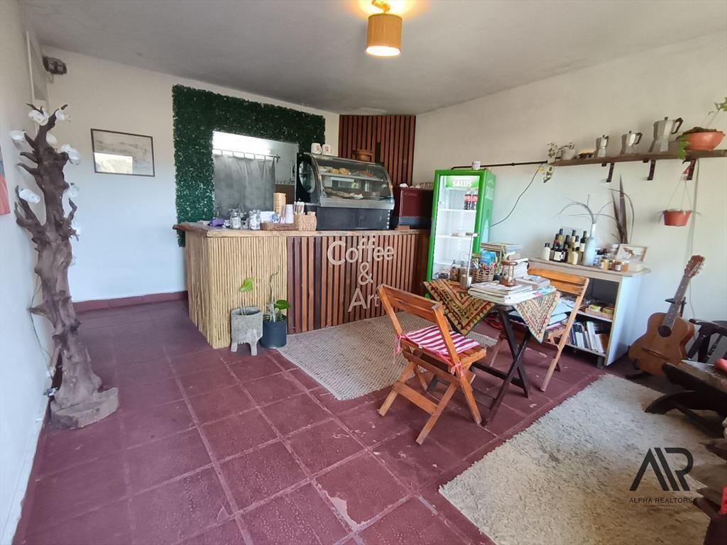 Casa en venta c/ cochera en La Capuera