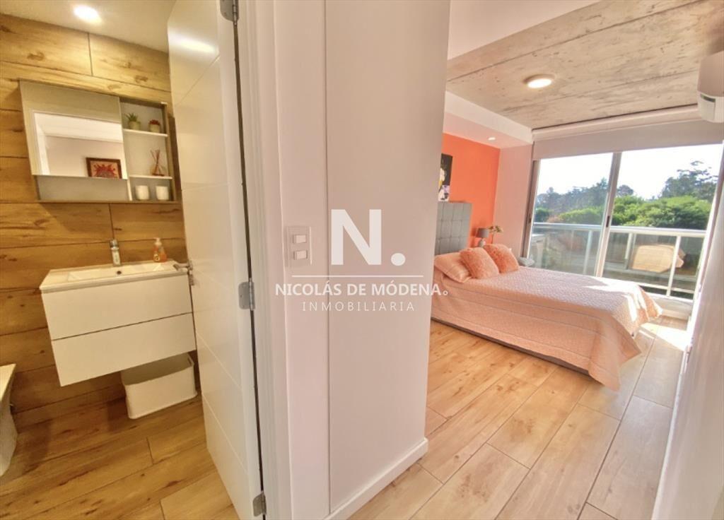 Vende apartamento de 1 dormitorio, con balcon en