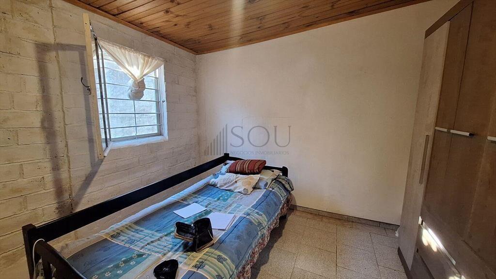 Venta 3 casas con renta activa