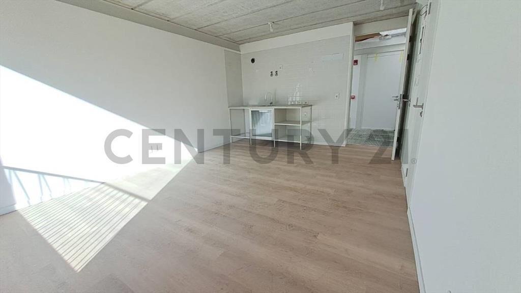 Venta A ESTRENAR Penthouse al frente 3er piso-1D-balcón-a...
