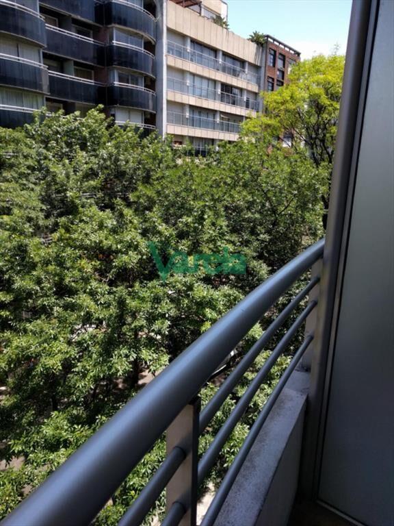 Alquiler Pocitos, Rambla, apartamento con terraza