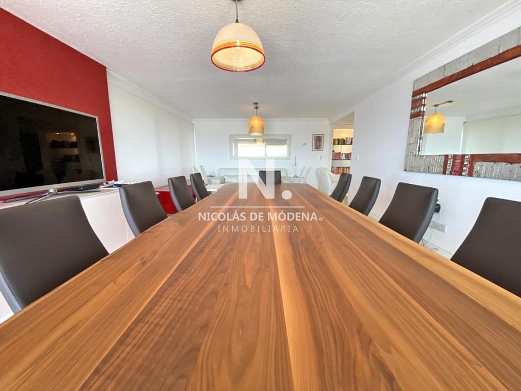 Apartamento en Venta de 3 dormitorios en el , del