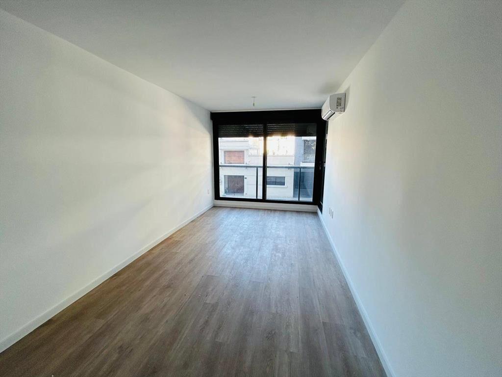 Venta de Apartamento con 1 dormitorio y garage en Cordón Sur