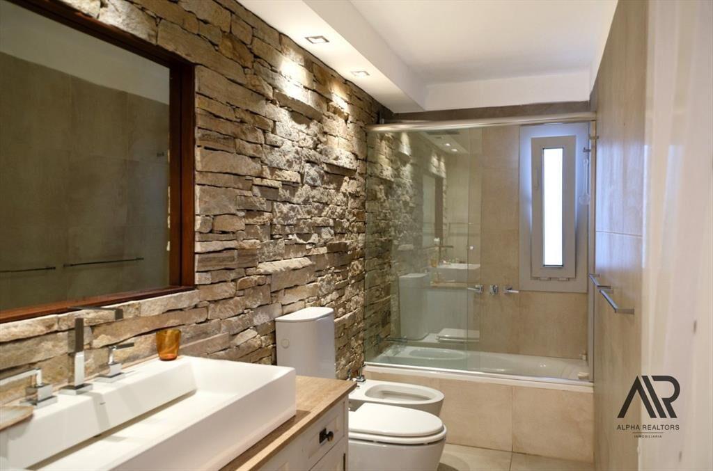 Apartamento en venta c/ cochera en Península