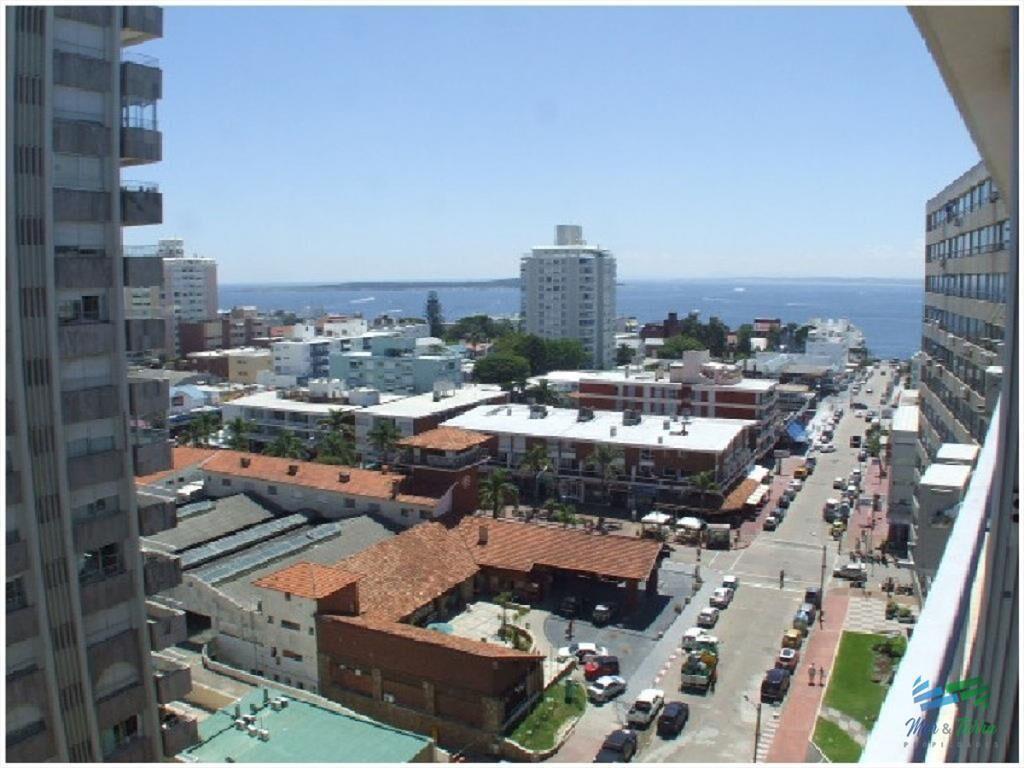 Apartamento en Peninsula, 2 dormitorios *