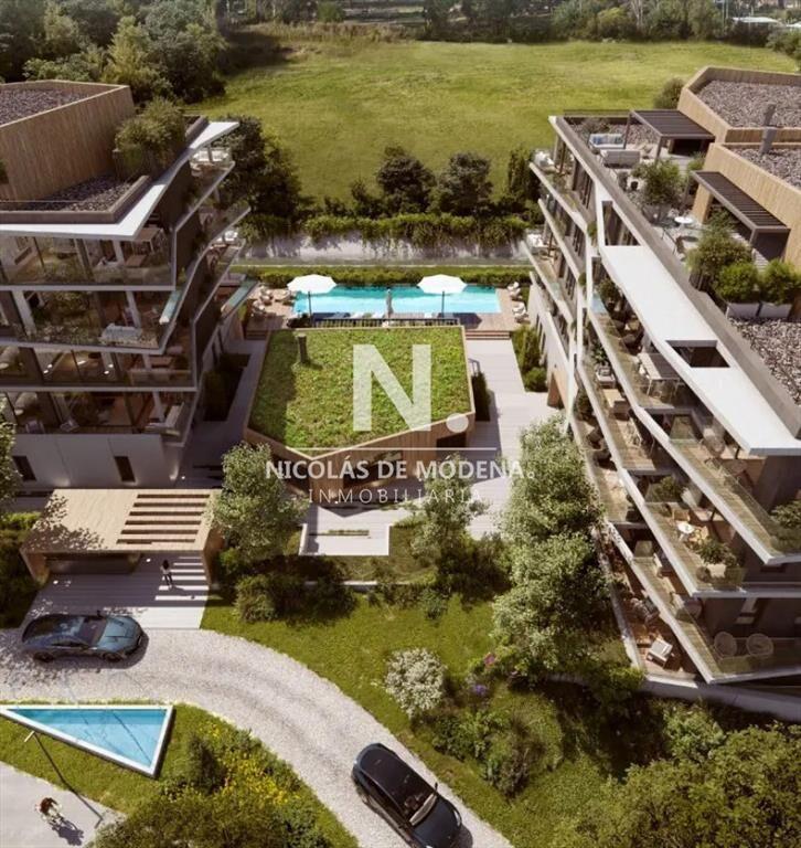 Venta Apartamento de 2 Dormitorios Frente al Polo