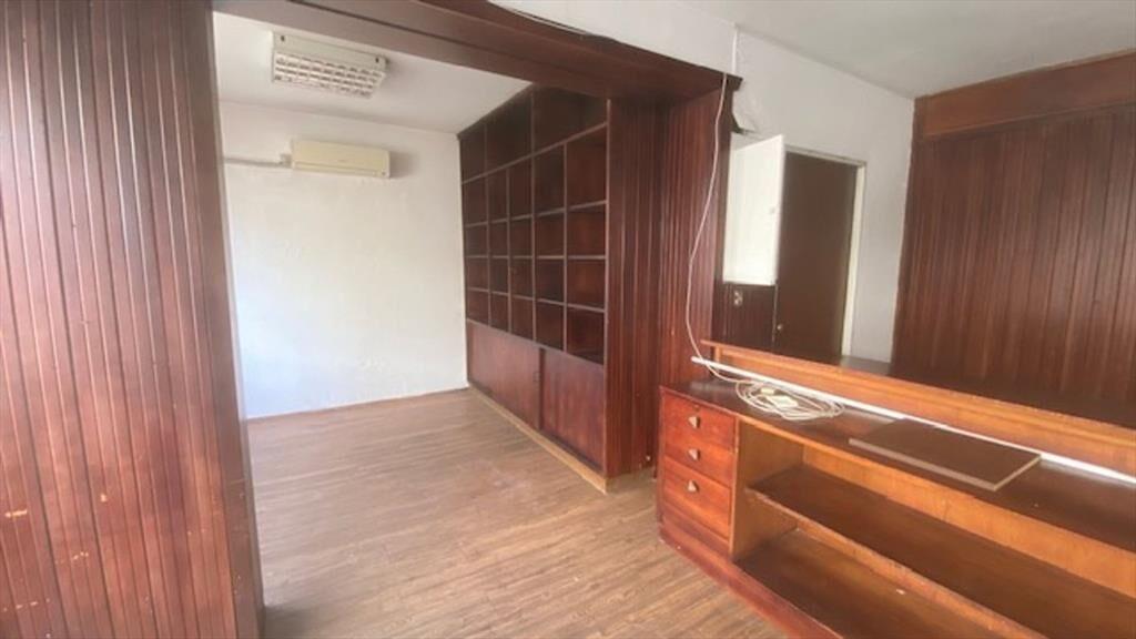 VENTA OFICINA CIUDAD VIEJA