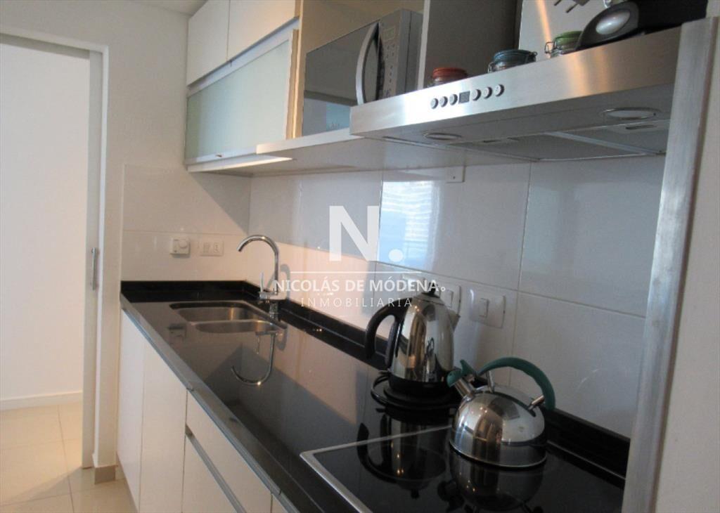 Vende apartamento de 2 dormitorios en Brava, del