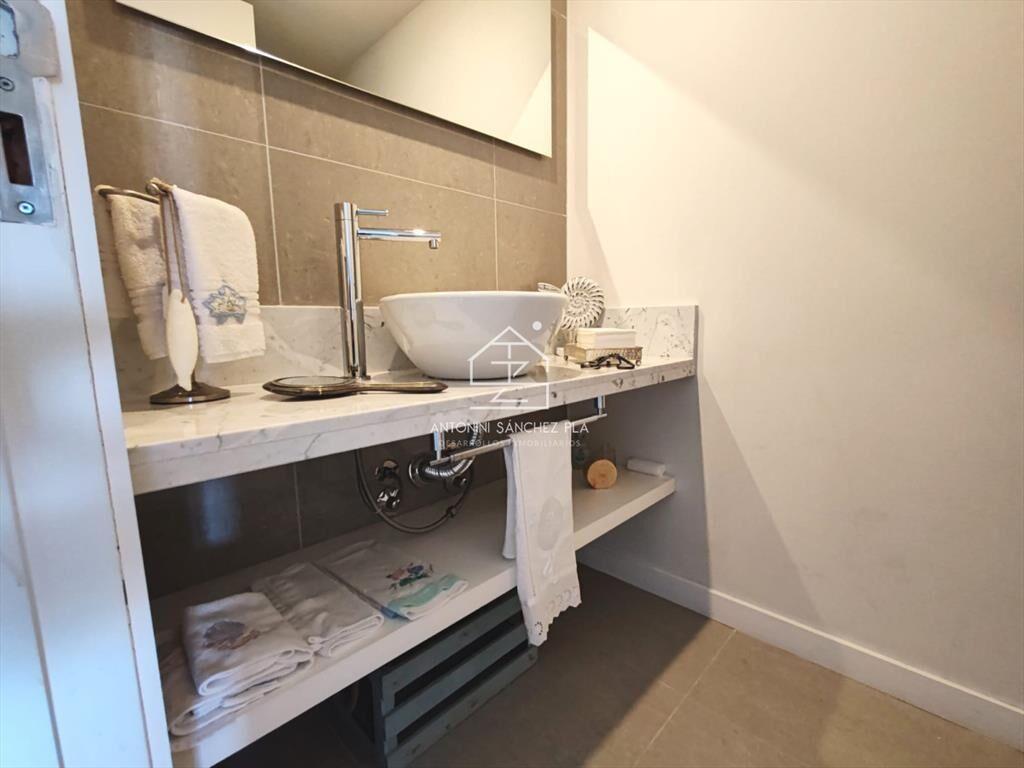 Apartamento en alquiler de 3 suites con gran al
