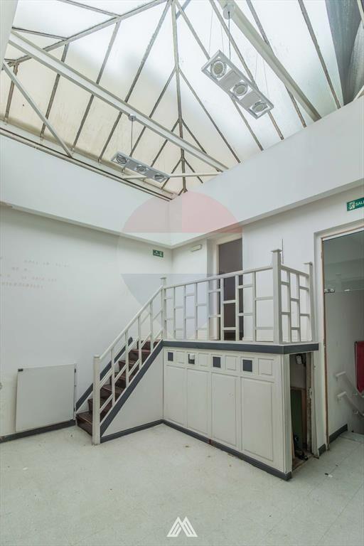 VENTA CASA PU. CON GARAJE Y FONDO, PARQUE BATLLE