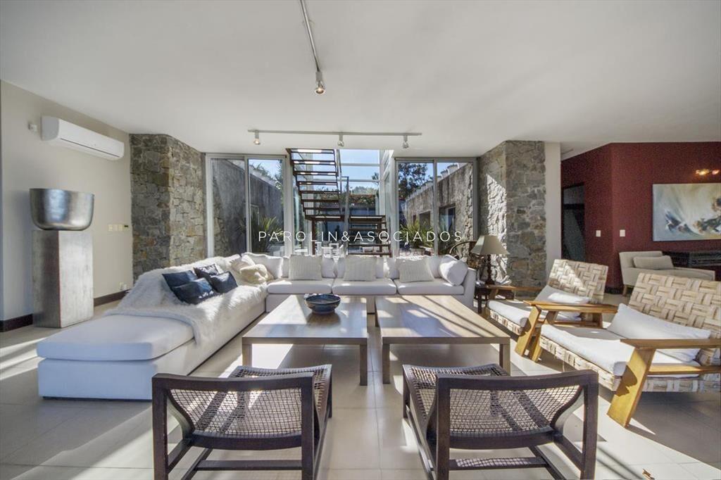 Casa en venta de 3 dormitorios en Montoya, Punta