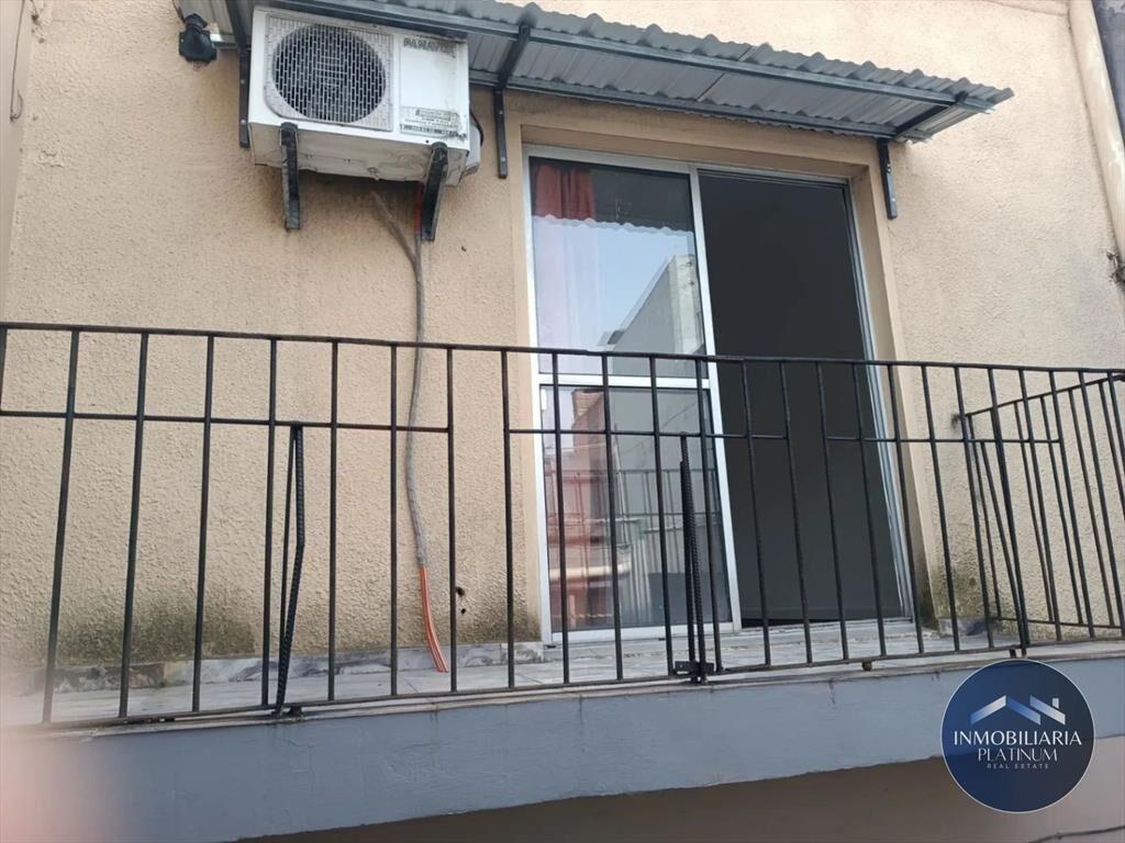 Apartamento en alquiler en La Comercial