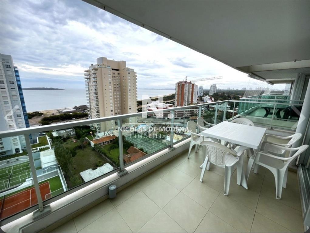 Apartamento en venta de 2 dormitorios con vista