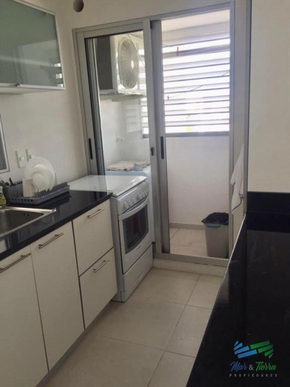 Vendo apartamento en Punta del Este, a pocas de