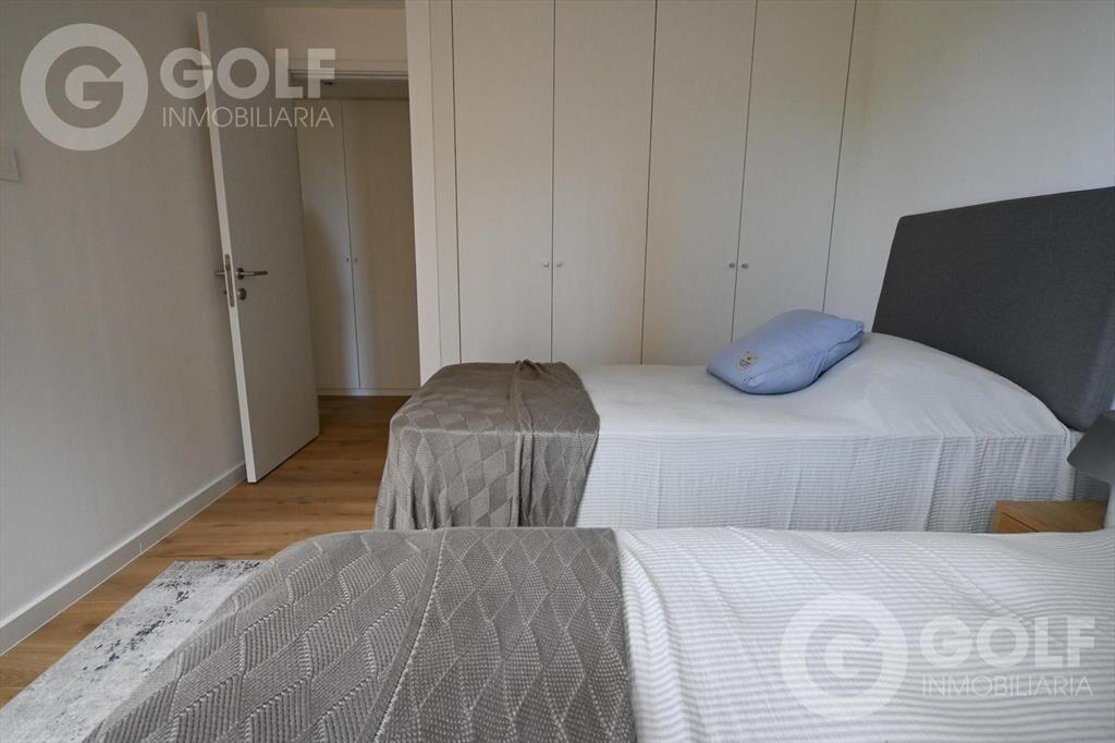 Venta apartamento de 3 dormitorios en Carrasco