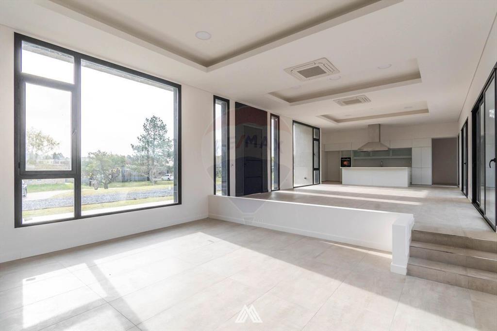 VENTA CASA CARMEL 3 DORM PISCINA BARBACOA