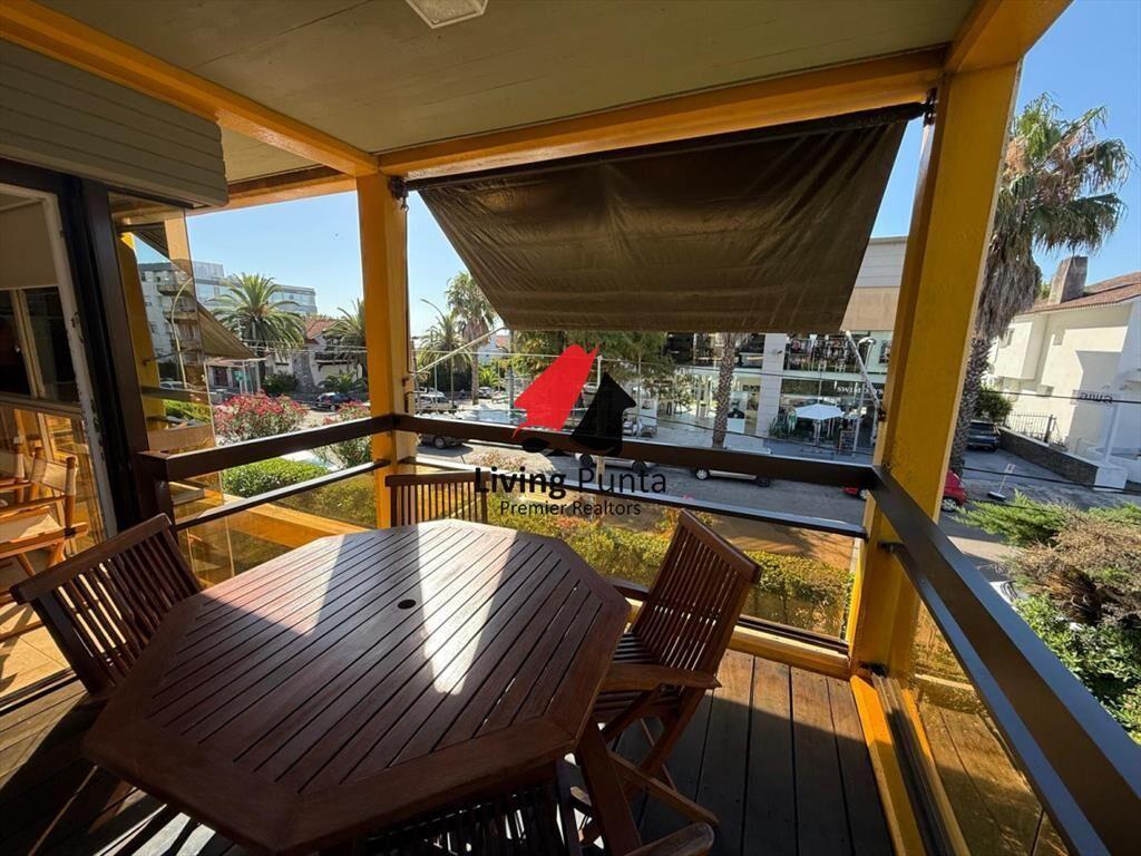 Apartamento en Peninsula, 3 dormitorios *