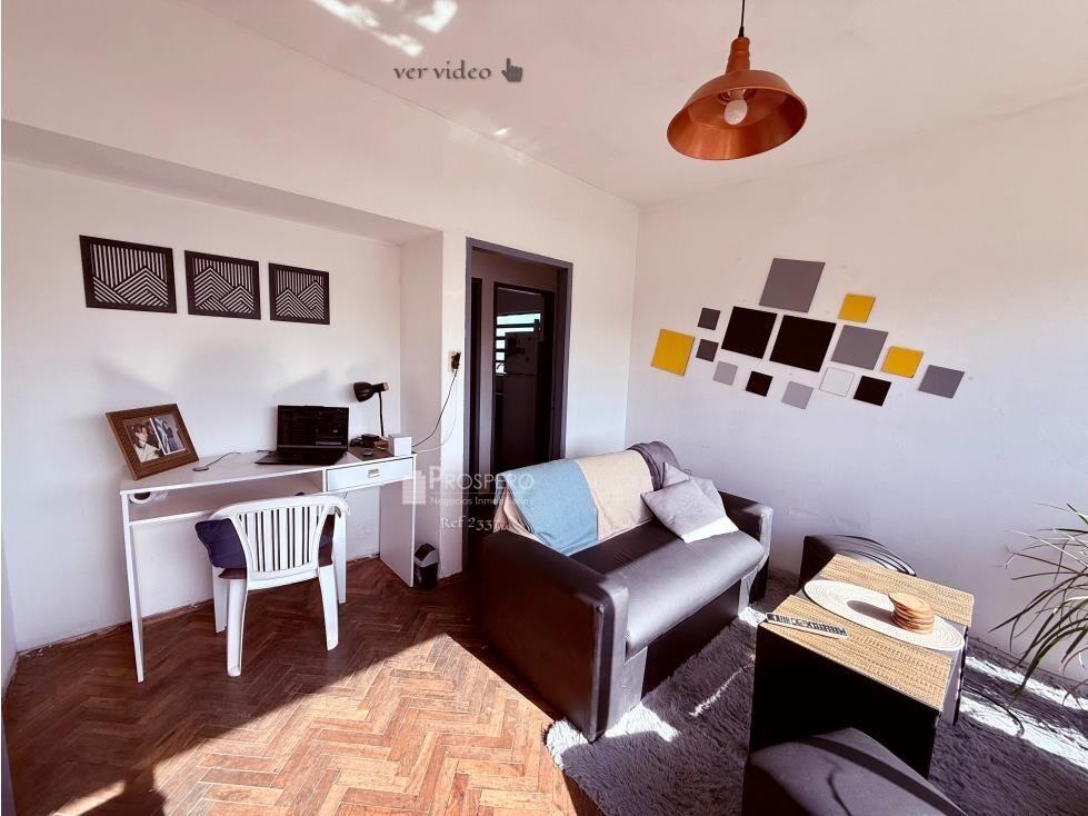 2337 venta apto 2 dorm Buceo c/balcon