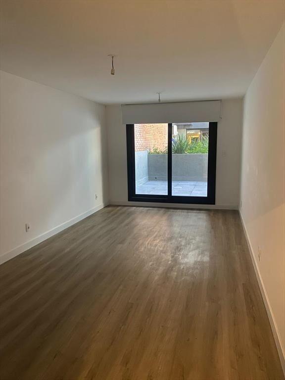 Venta apartamento monoambiente con amplia terraza. Excelent