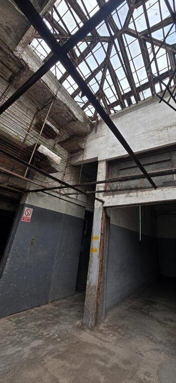 CASA A RECICLAR CON TERRENO DE 317m2