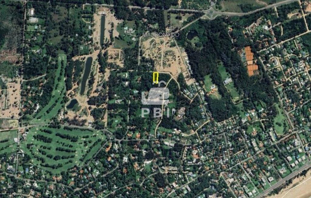 Lotes de 2.500 m en El Golf, Punta del Este