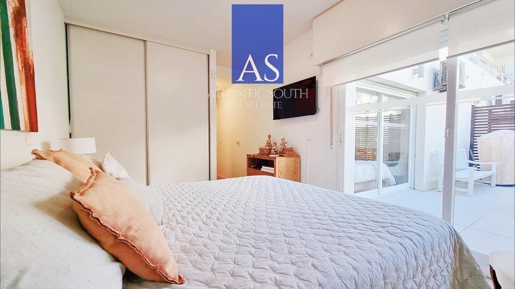 Apartamento moderno en Peninsula, 3 dormitorios,