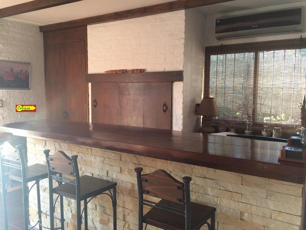 Venta de Casa con Piscina -Próxima a la Playa Mansa- Atlánt