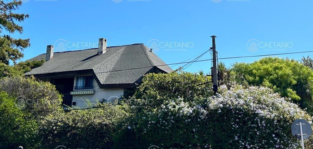Casa a tres cuadras de la playa mansa, en la parada 25
