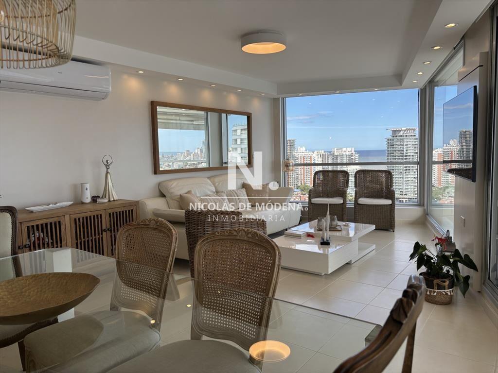 SEASONS TOWER VENTA PISO ALTO MANSA