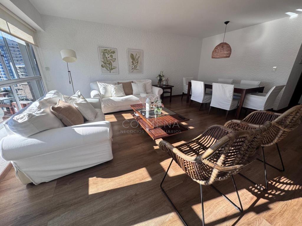 Hermosa unidad en venta con vista al mar