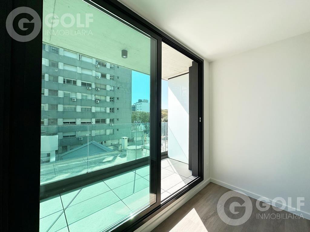 Venta de Apartamento 2 dormitorios con terraza en Pocitos