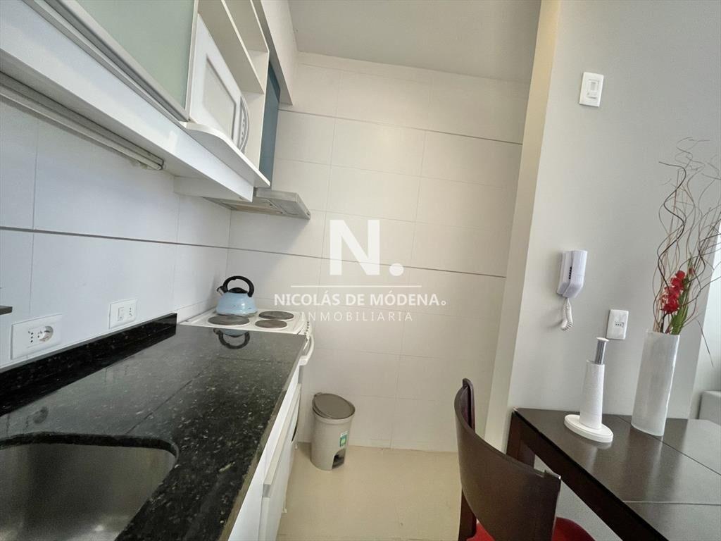 VENTA DE APARTAMENTO DE 1 DORMITORIO EN PENINSULA