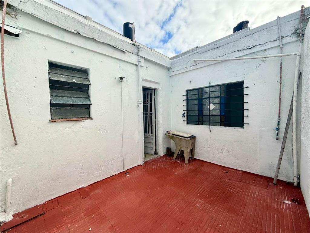 Alquiler casa Cordón 1 dormitorio patio